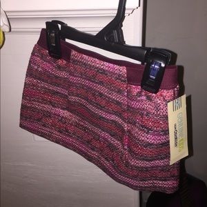 SOLD ... Oshkosh Red Jacquard skirt size 2T